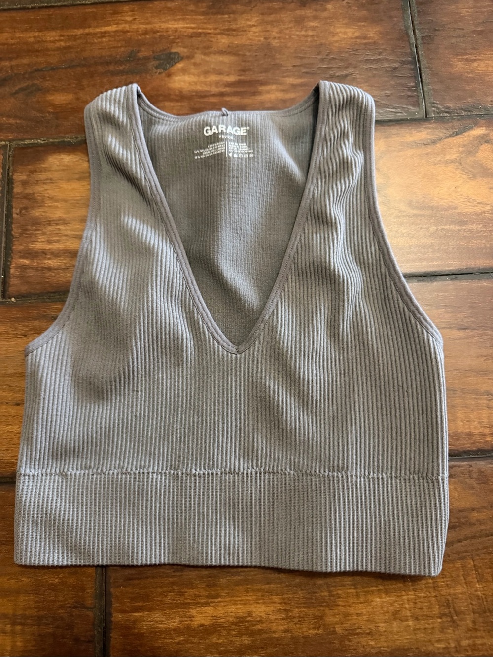 Garage Ribbed V-Neck Crop Tank Top - Gray